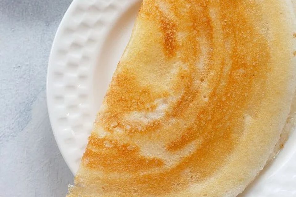 Crisp ghee roast dosa