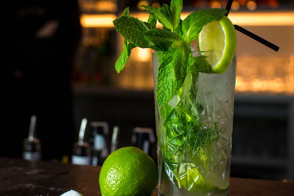 Fresh fruit mojitos